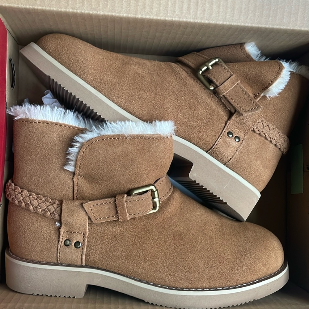 Brand New Boots Brown Fur Boots